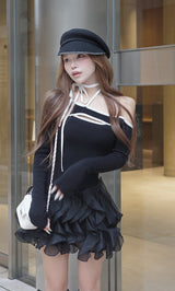 モデル：158cm（着用サイズ：FREE　着用カラー：BLK）