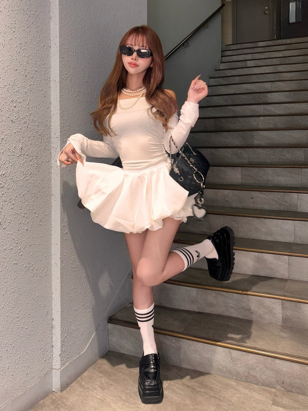 モデル：158cm（着用サイズ：FREE　着用カラー：WHT）