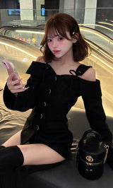 モデル：158cm（着用サイズ：S　着用カラー：BLK）