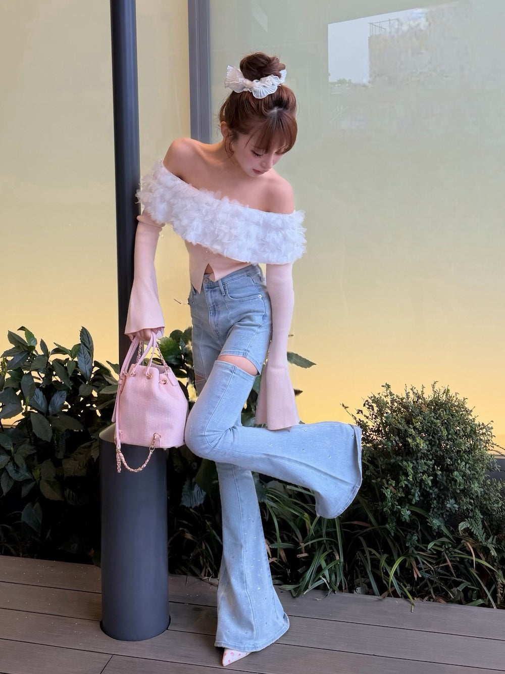 モデル：158cm（着用サイズ：M　着用カラー：I-BLU）