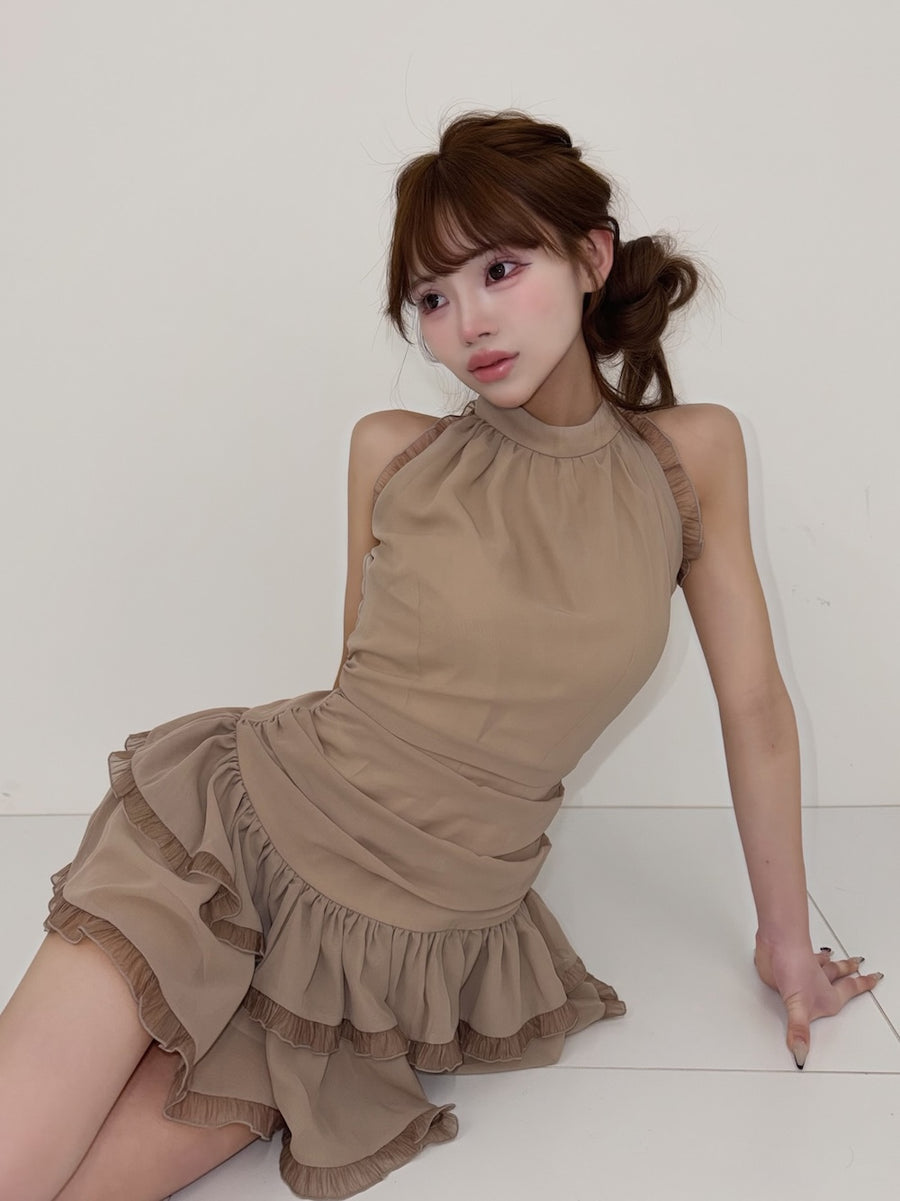 モデル：158cm（着用サイズ：FREE　着用カラー：BEG）