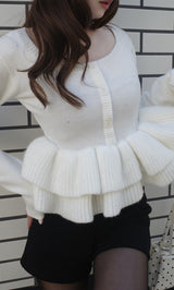 モデル：156cm（着用サイズ：FREE　着用カラー：WHT）