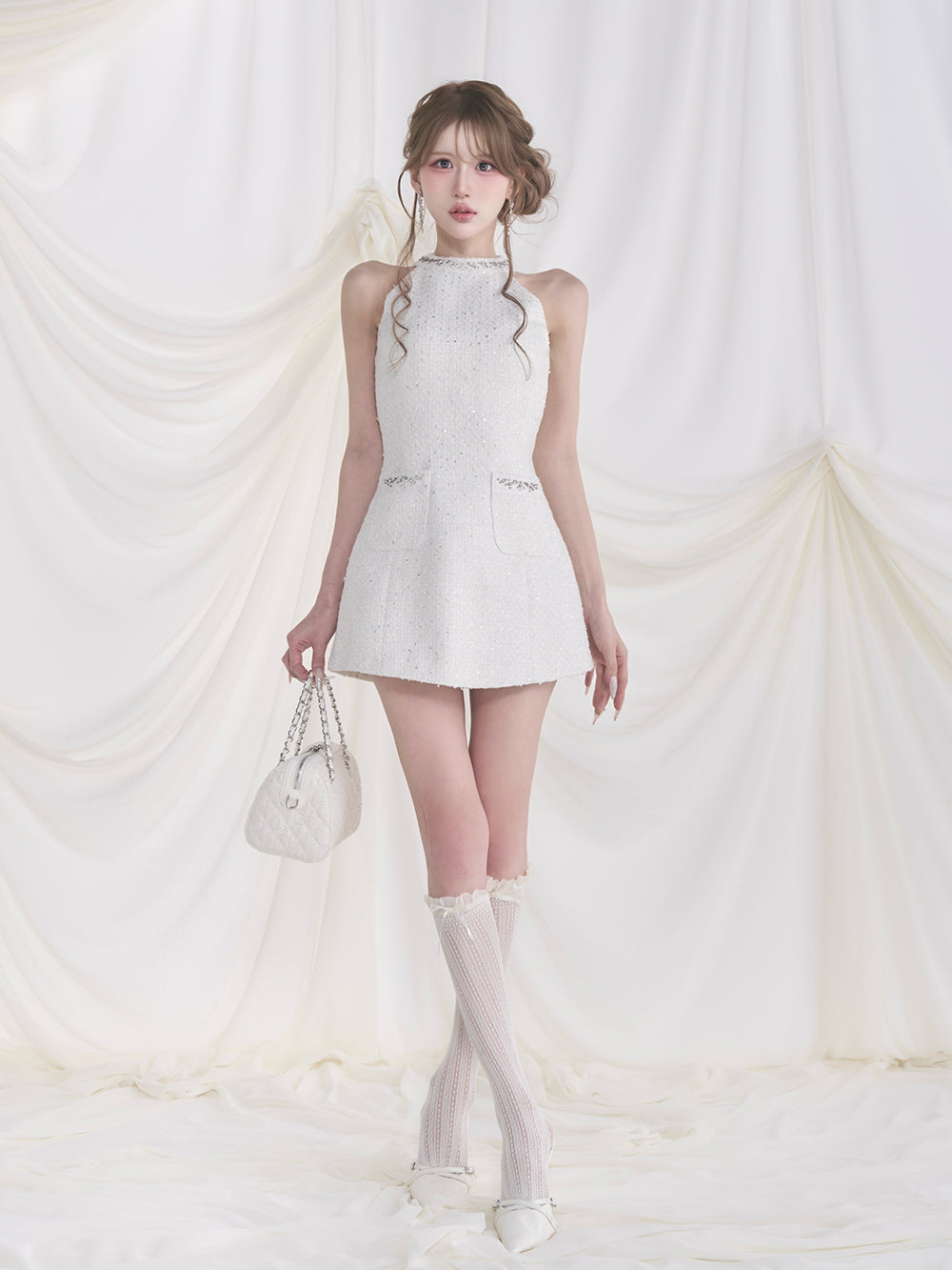 モデル：165cm（着用サイズ：FREE　着用カラー：WHT）