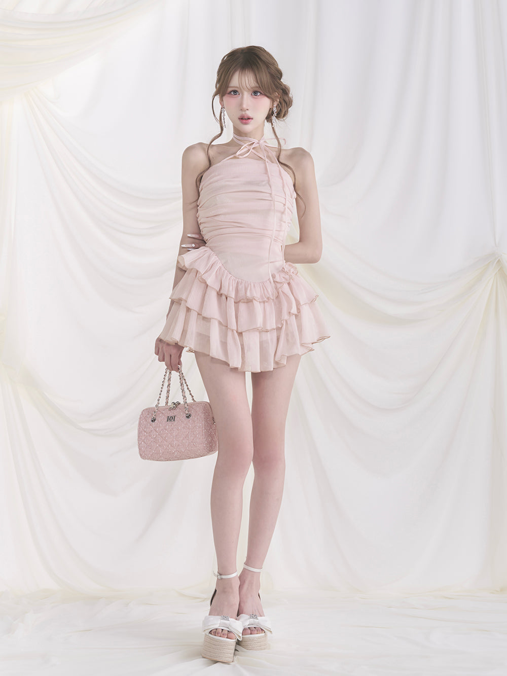 モデル：165cm（着用サイズ：FREE　着用カラー：PNK）
