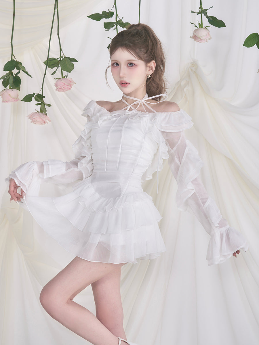 モデル：165cm（着用サイズ：FREE　着用カラー：WHT）