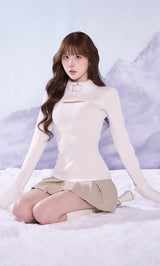 モデル：165cm（着用サイズ：FREE　着用カラー：WHT）