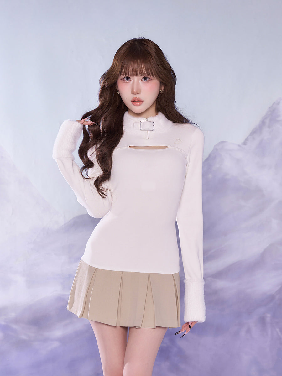 モデル：165cm（着用サイズ：FREE　着用カラー：WHT）