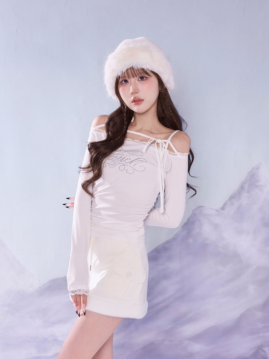モデル：165cm（着用サイズ：FREE　着用カラー：WHT）