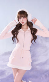モデル：165cm（着用サイズ：FREE　着用カラー：PNK）