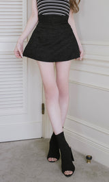 モデル：165cm（着用サイズ：S　着用カラー：BLK）
