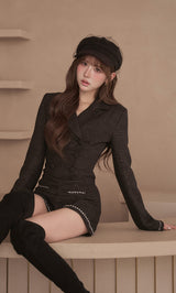 モデル：165cm（着用サイズ：FREE　着用カラー：BLK）