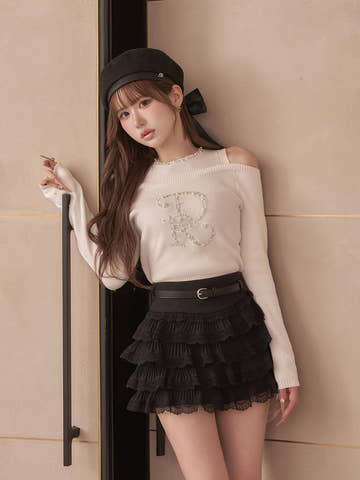 モデル：165cm（着用サイズ：FREE　着用カラー：WHT）