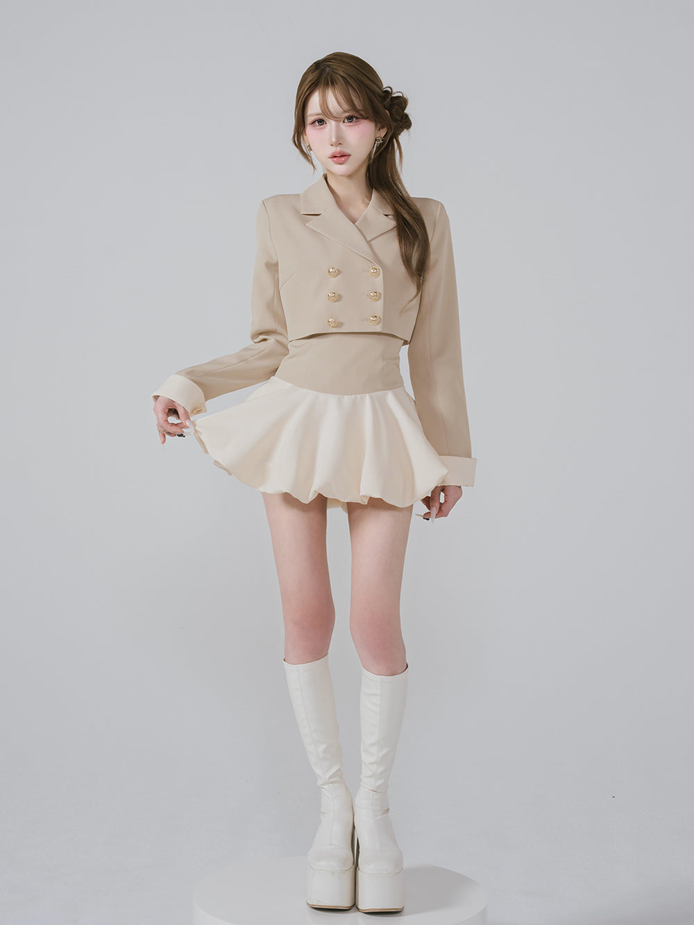 モデル：165cm（着用サイズ：FREE　着用カラー：BEG）