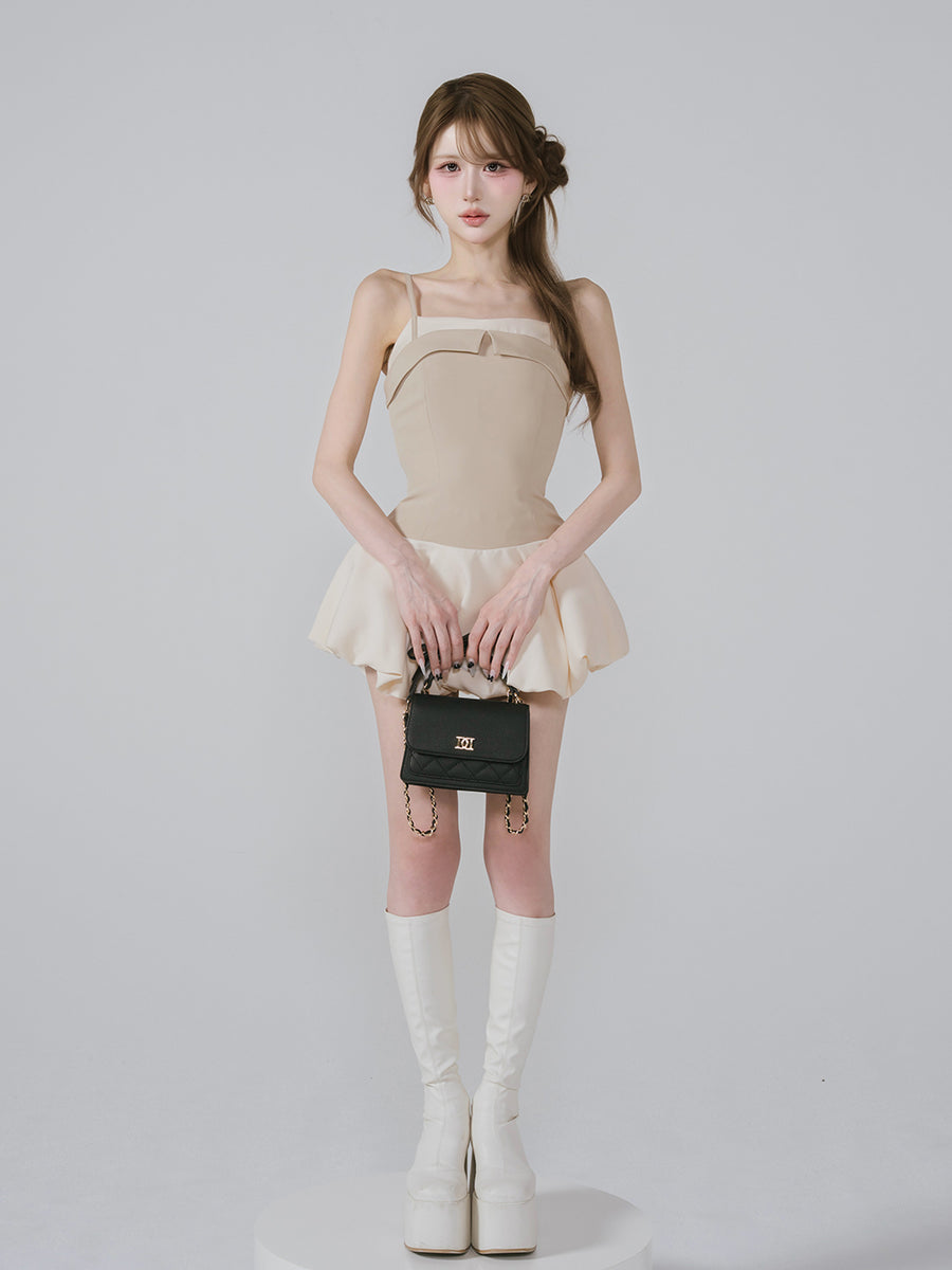モデル：165cm（着用サイズ：FREE　着用カラー：BEG）
