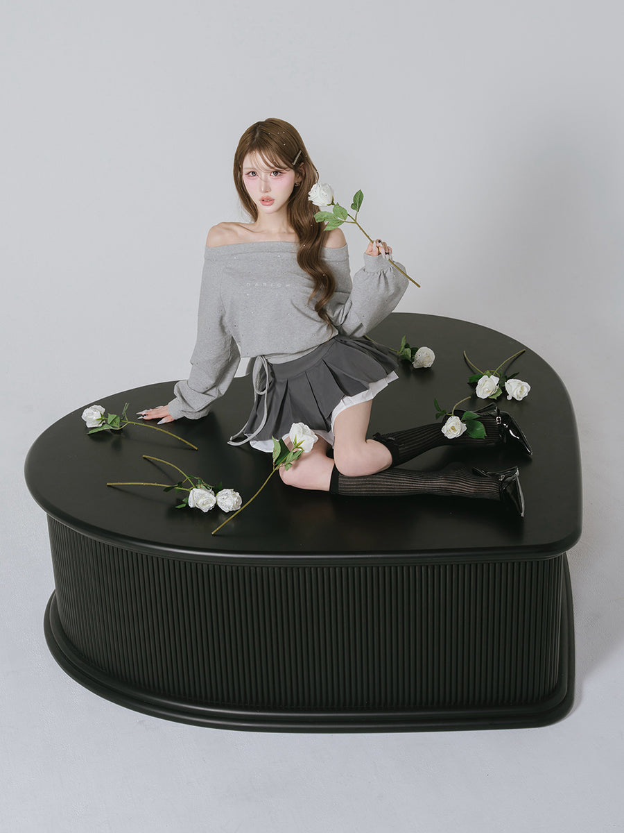 モデル：165cm（着用サイズ：FREE　着用カラー：GRY）