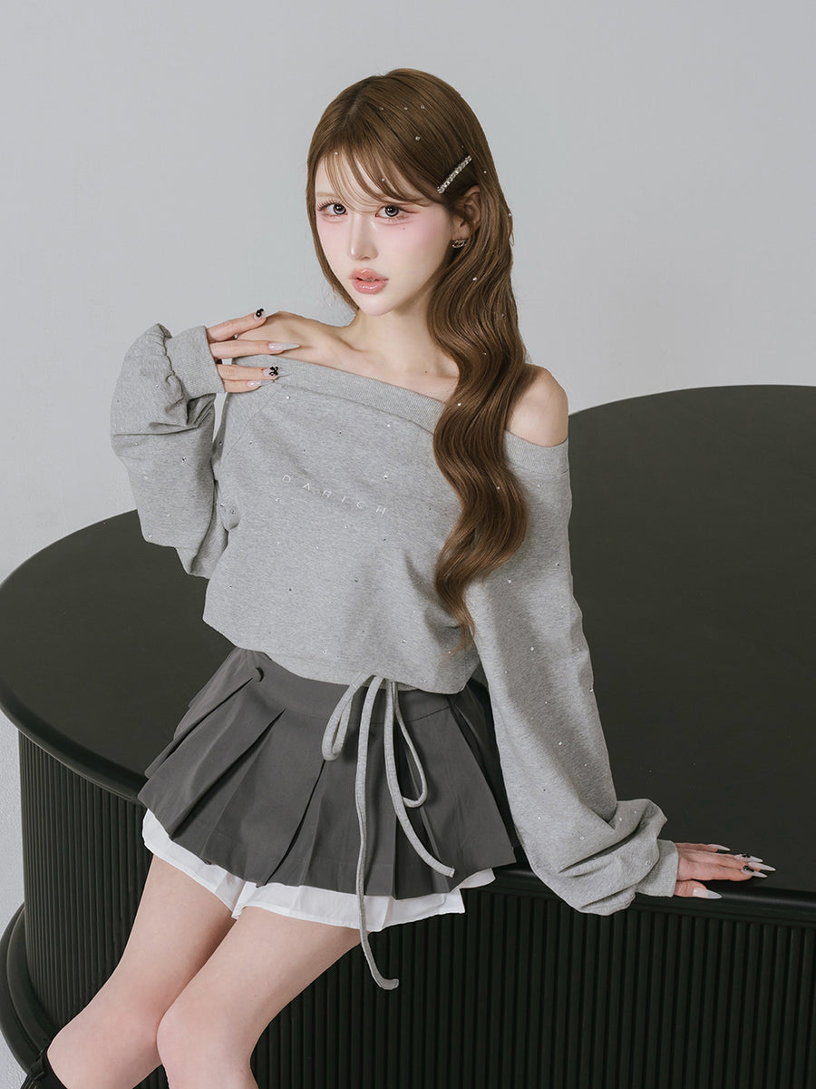 モデル：165cm（着用サイズ：FREE　着用カラー：GRY）