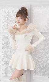 モデル：165cm（着用サイズ：FREE　着用カラー：WHT）