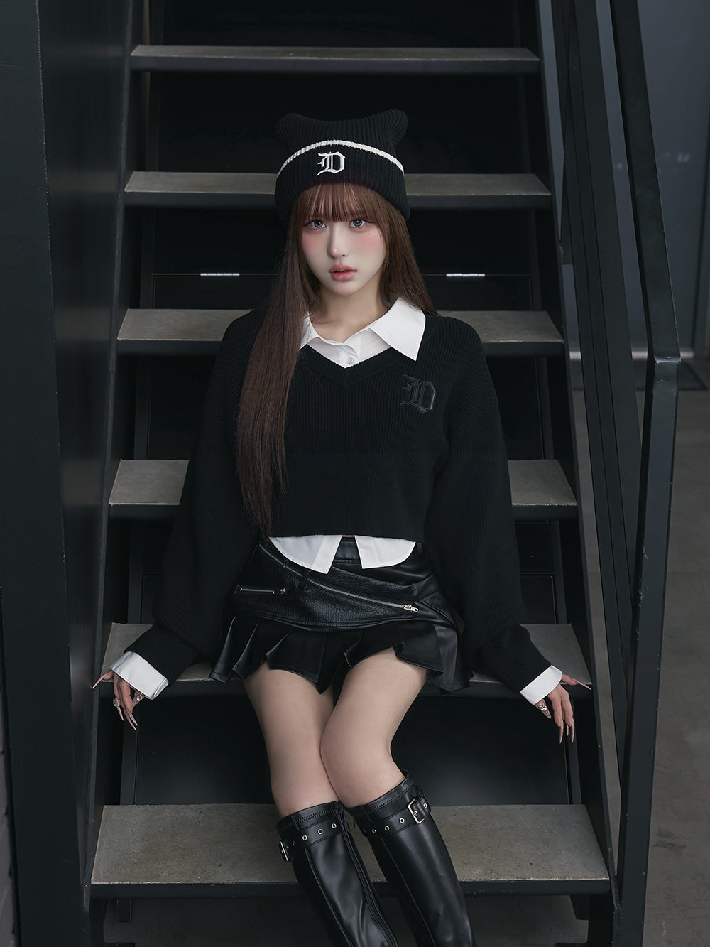 モデル：165cm（着用サイズ：FREE　着用カラー：BLK）