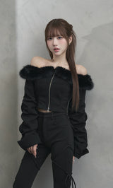 モデル：165cm（着用サイズ：FREE　着用カラー：BLK）