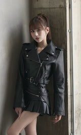 モデル：165cm（着用サイズ：S　着用カラー：BLK）