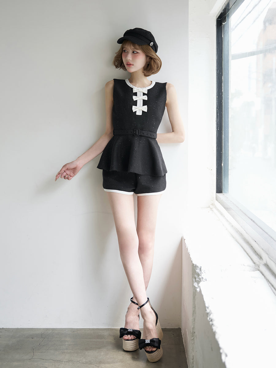 モデル：165cm（着用サイズ：FREE　着用カラー：BLK）