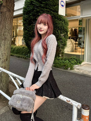 モデル：164cm（着用サイズ：FREE　着用カラー：GRY）