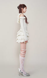 モデル：165cm（着用サイズ：FREE　着用カラー：WHT）