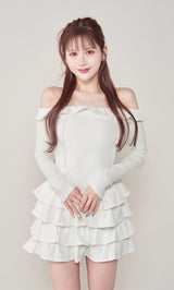 モデル：165cm（着用サイズ：FREE　着用カラー：WHT）