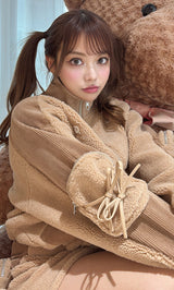 モデル：163cm（着用サイズ：FREE　着用カラー：BEG）