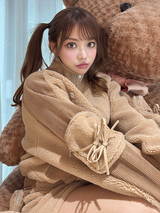 モデル：163cm（着用サイズ：FREE　着用カラー：BEG）