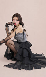 モデル：164cm（着用サイズ：FREE　着用カラー：BLK）
