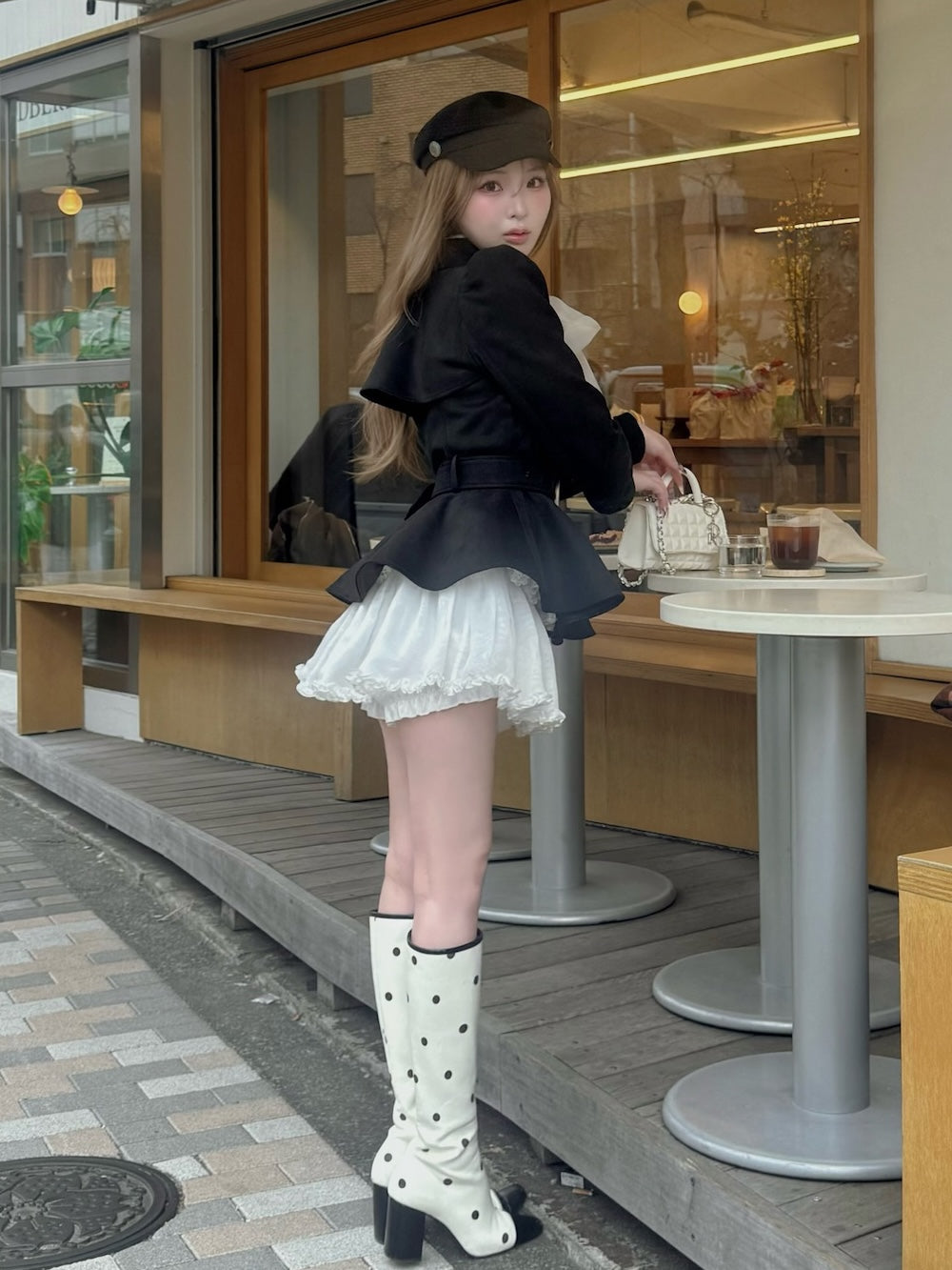 モデル：163cm（着用サイズ：FREE　着用カラー：BLK）