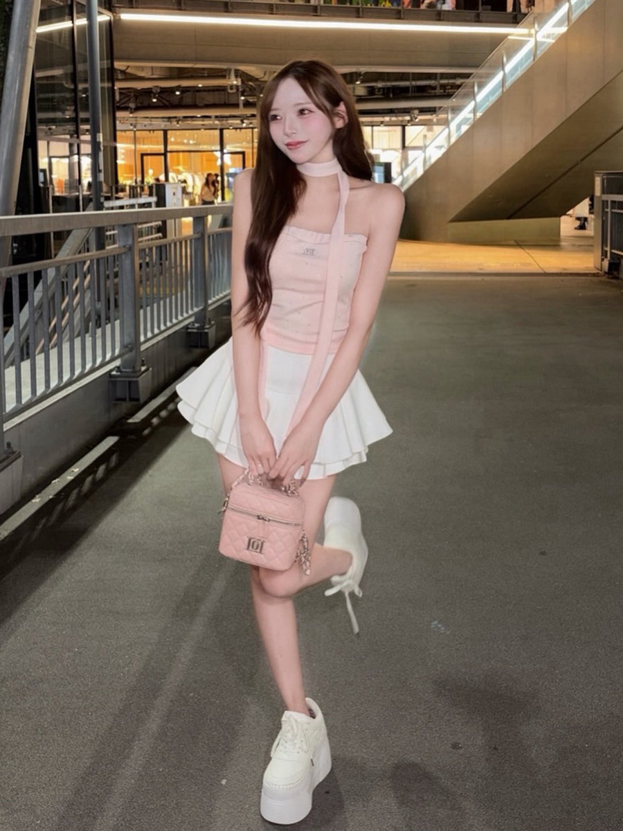 モデル：156cm（着用サイズ：FREE　着用カラー：PNK）
