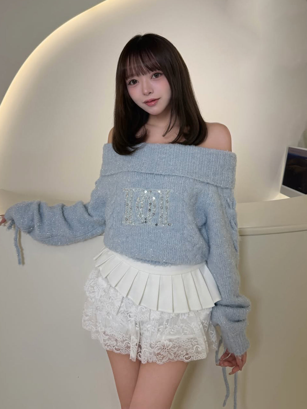 モデル：156cm（着用サイズ：S　着用カラー：WHT）
