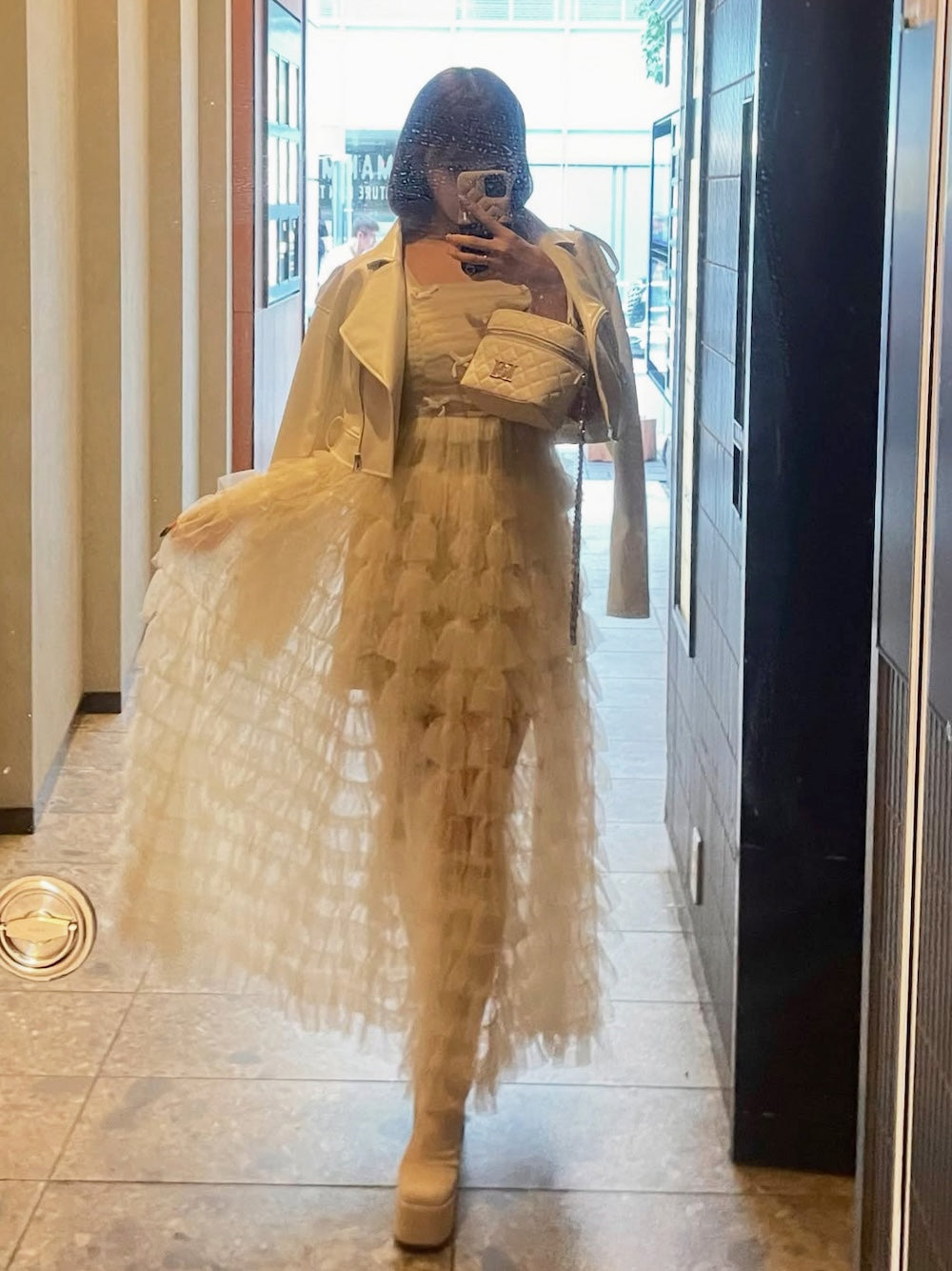 モデル：156cm（着用サイズ：FREE　着用カラー：WHT）