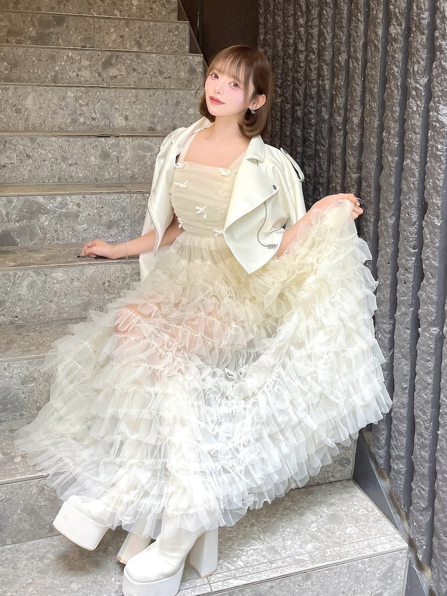 モデル：156cm（着用サイズ：FREE　着用カラー：WHT）