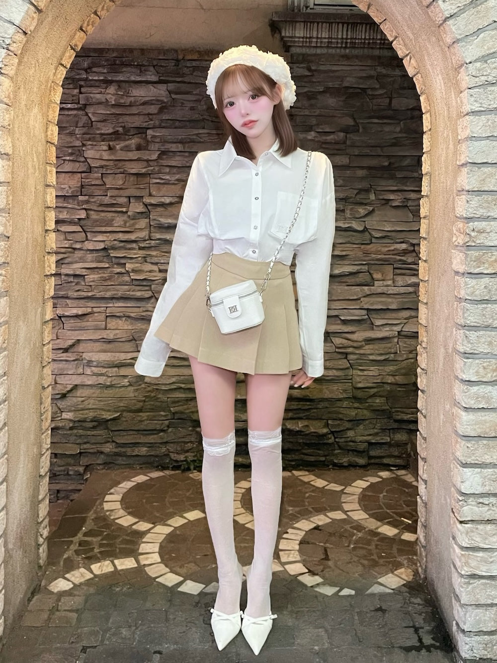 モデル：156cm（着用サイズ：S　着用カラー：WHT）