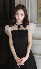 モデル：158cm（着用サイズ：FREE　着用カラー：BLK）