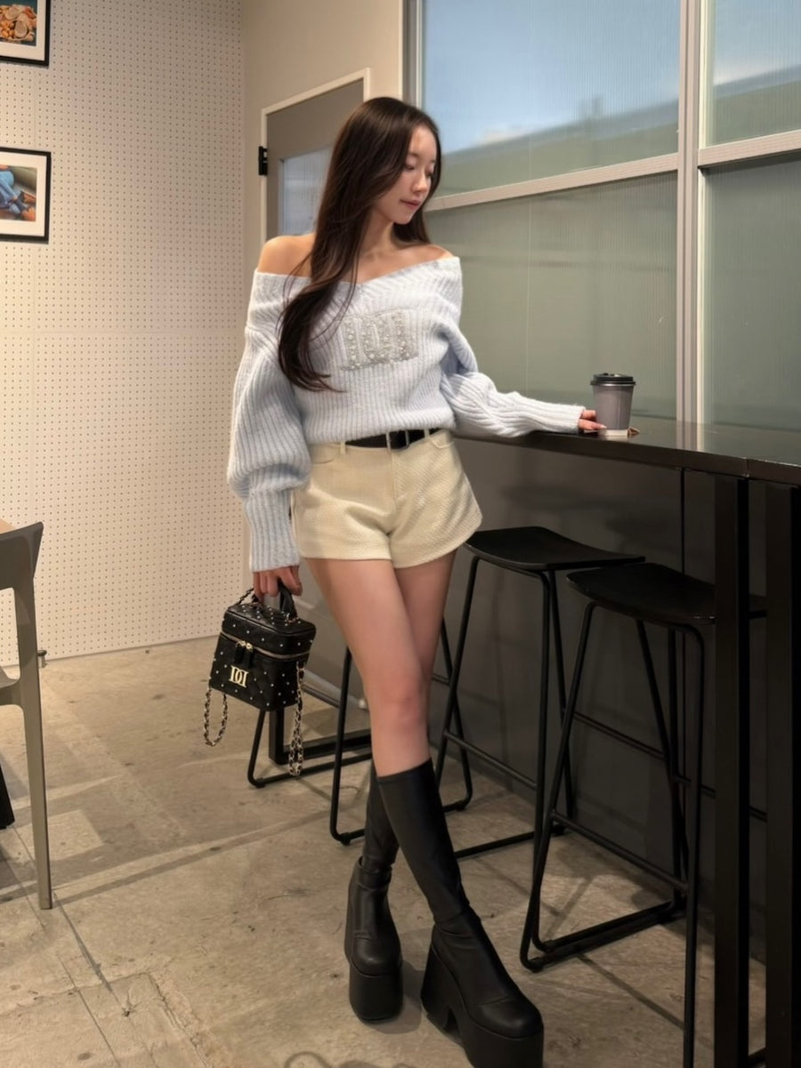 モデル：155cm（着用サイズ：FREE　着用カラー：SAX）