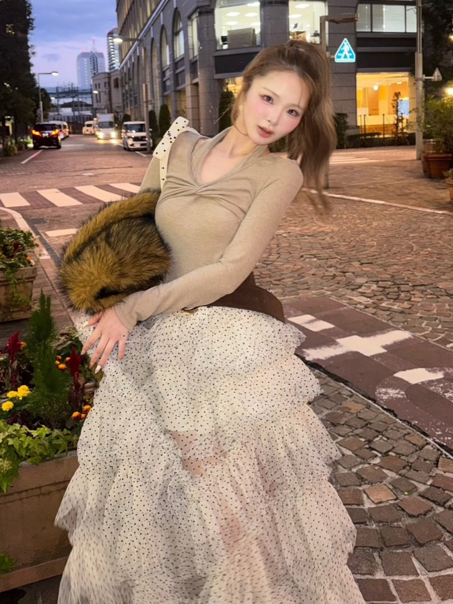 モデル：163cm（着用サイズ：FREE　着用カラー：WHT）