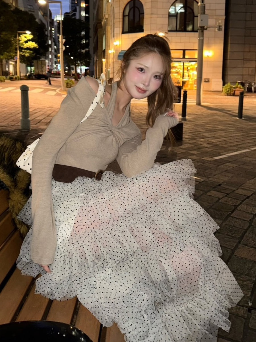 モデル：163cm（着用サイズ：FREE　着用カラー：WHT）