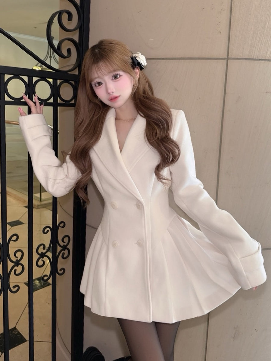 モデル：158cm（着用サイズ：FREE　着用カラー：IVO）