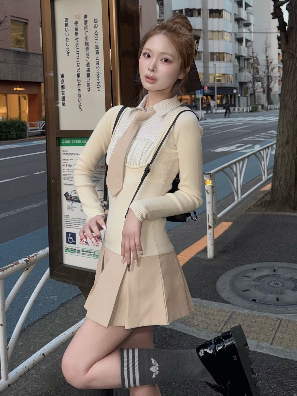 モデル：163cm（着用サイズ：FREE　着用カラー：BEG）