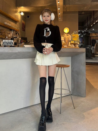 モデル：165cm（着用サイズ：S　着用カラー：IVO）