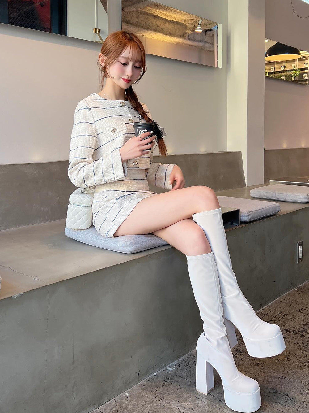モデル：157cm（着用サイズ：S　着用カラー：IVO）