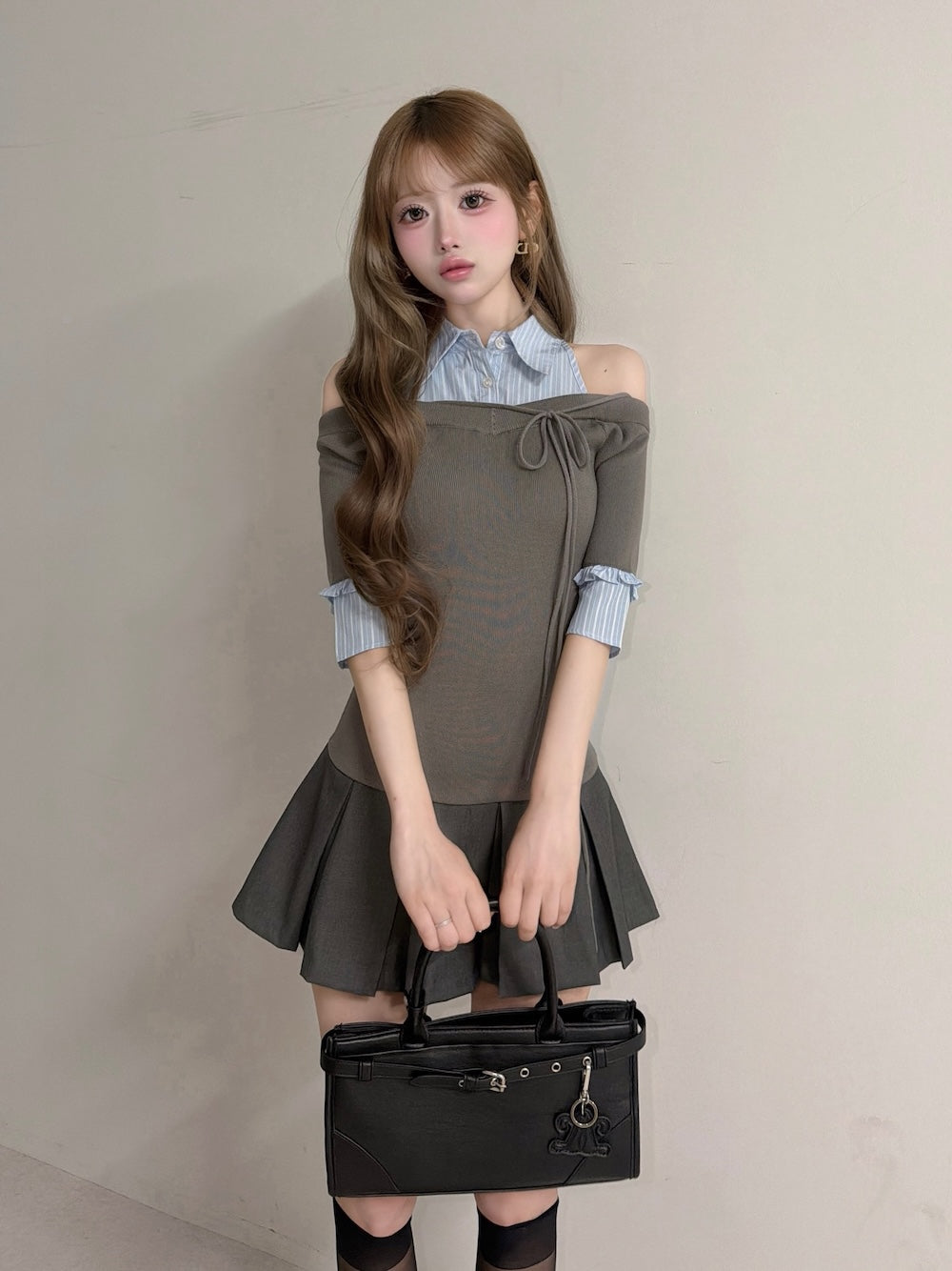 シャツドッキングオフショルプリーツミニワンピース – Darich
