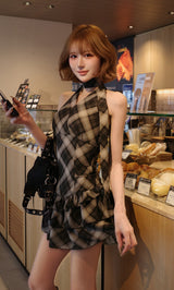 モデル：165cm（着用サイズ：FREE　着用カラー：BLK）