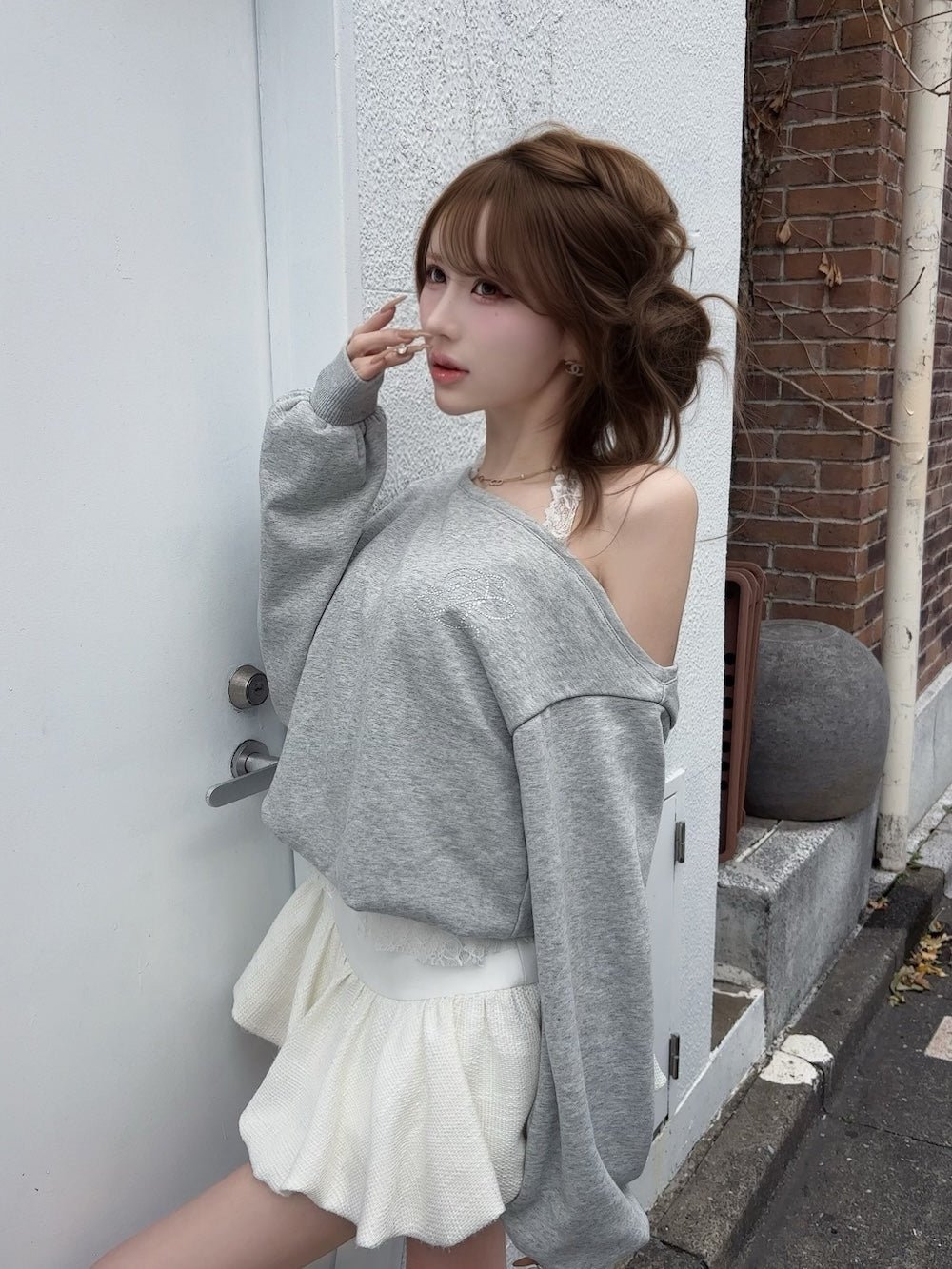 ホルターレースワンショルスウェットトップス