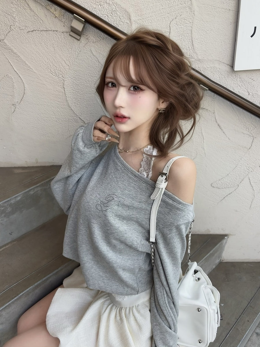モデル：165cm（着用サイズ：FREE　着用カラー：GRY）