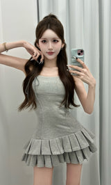 モデル：165cm（着用サイズ：FREE　着用カラー：GRY）